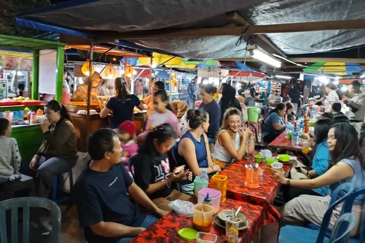 Kuliner Malam di Denpasar: Rekomendasi Jajanan Jam 11 Malam ke Atas